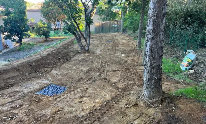 Réalisation d’un réseau pluvial avec remise en forme du terrain, Cavalaire-sur-Mer, GUILBOT ÉLAGAGE